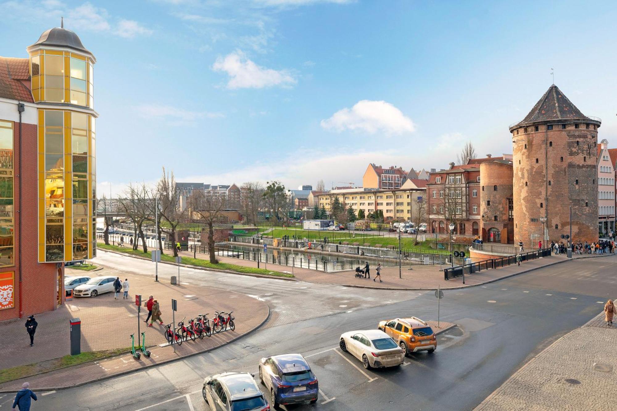 Waterlane Riverside Spa, Pool & Gym By Downtown Apartments Gdansk Room photo